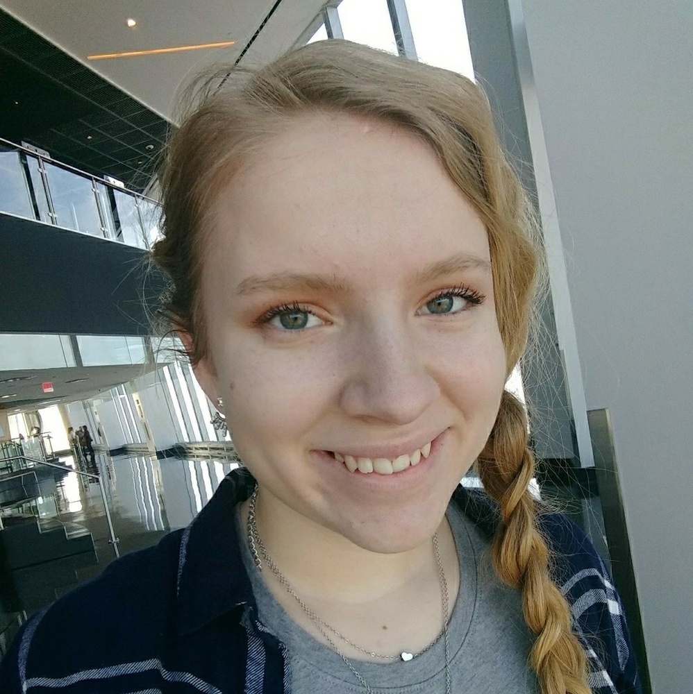 Meet your Posher, Daphne